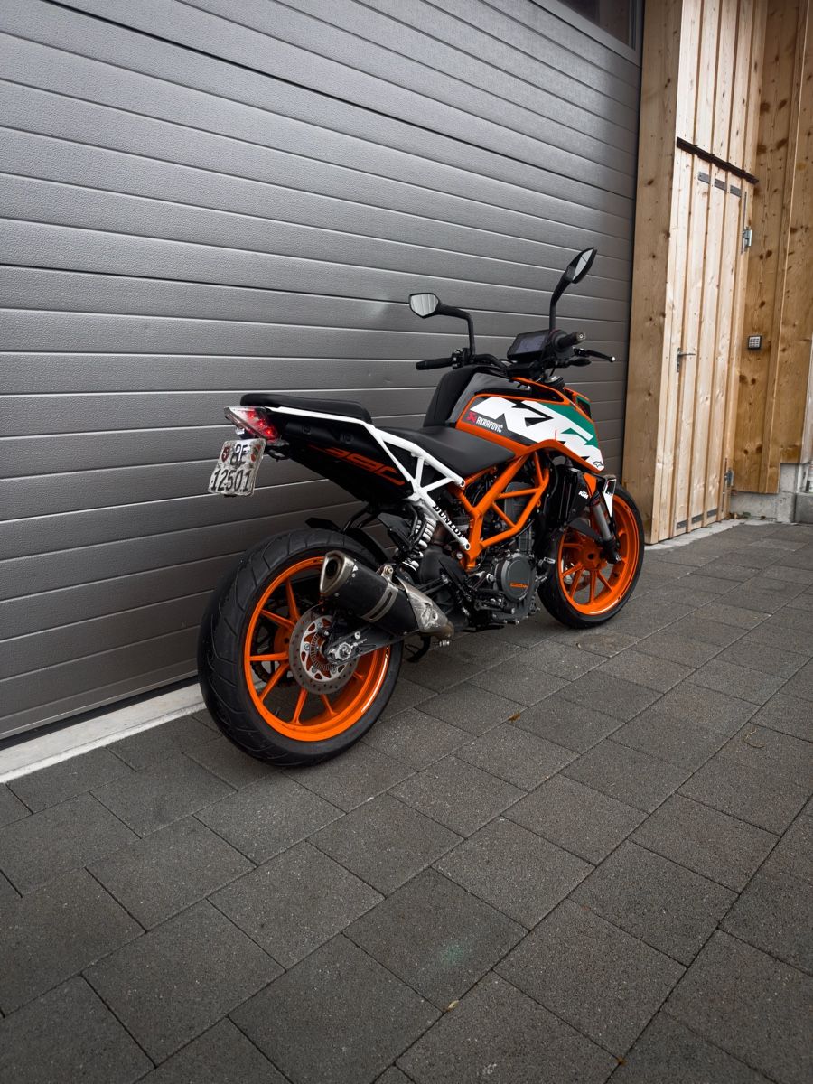 KTM Strasse: Ktm Duke 390 2017 – Gebraucht aus Blumenstein von Joel__blue 1