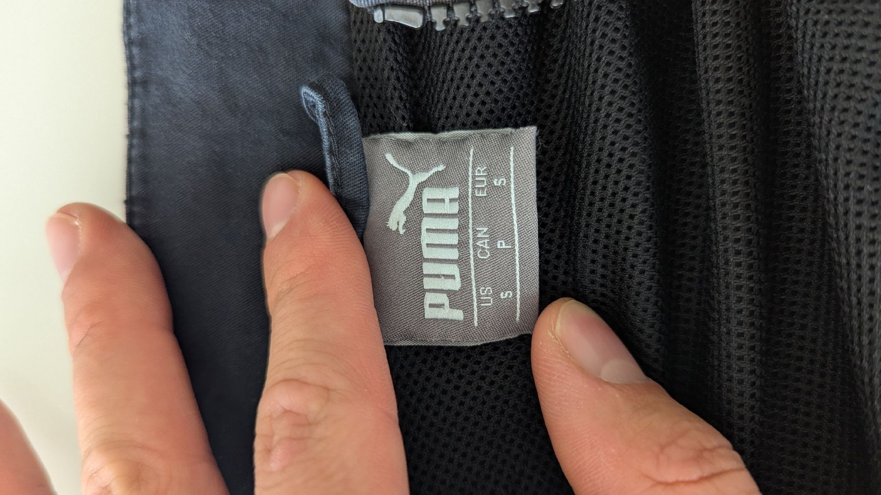 Puma Jacken: Puma Bomber Jacket black Size S – Gebraucht aus Clarens von leo_977l 3