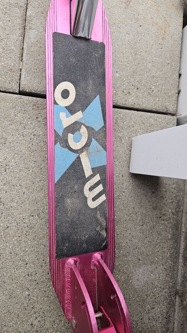 Micro Kickboard: Micro Scooter – Usato da Russikon venduto da Nic_6mjp 1