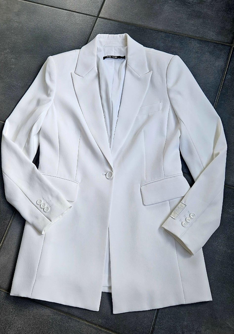 Jacken: Marc Aurel Blazer Neu – Neu (gemäss Beschreibung) aus Dübendorf von mutti66