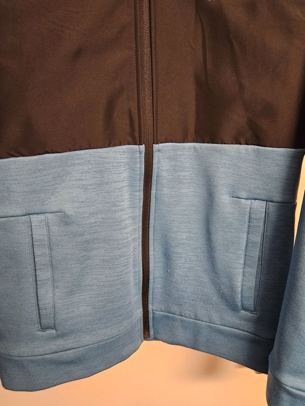North Face Maglioni & Felpe: The North Face Pullover / Übergangsjacke – Usato da Chur venduto da Einszweidreiviermein 1