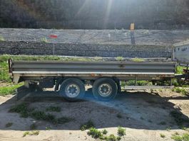 Tiefgänger / Tieflader / Lkw Anhänger