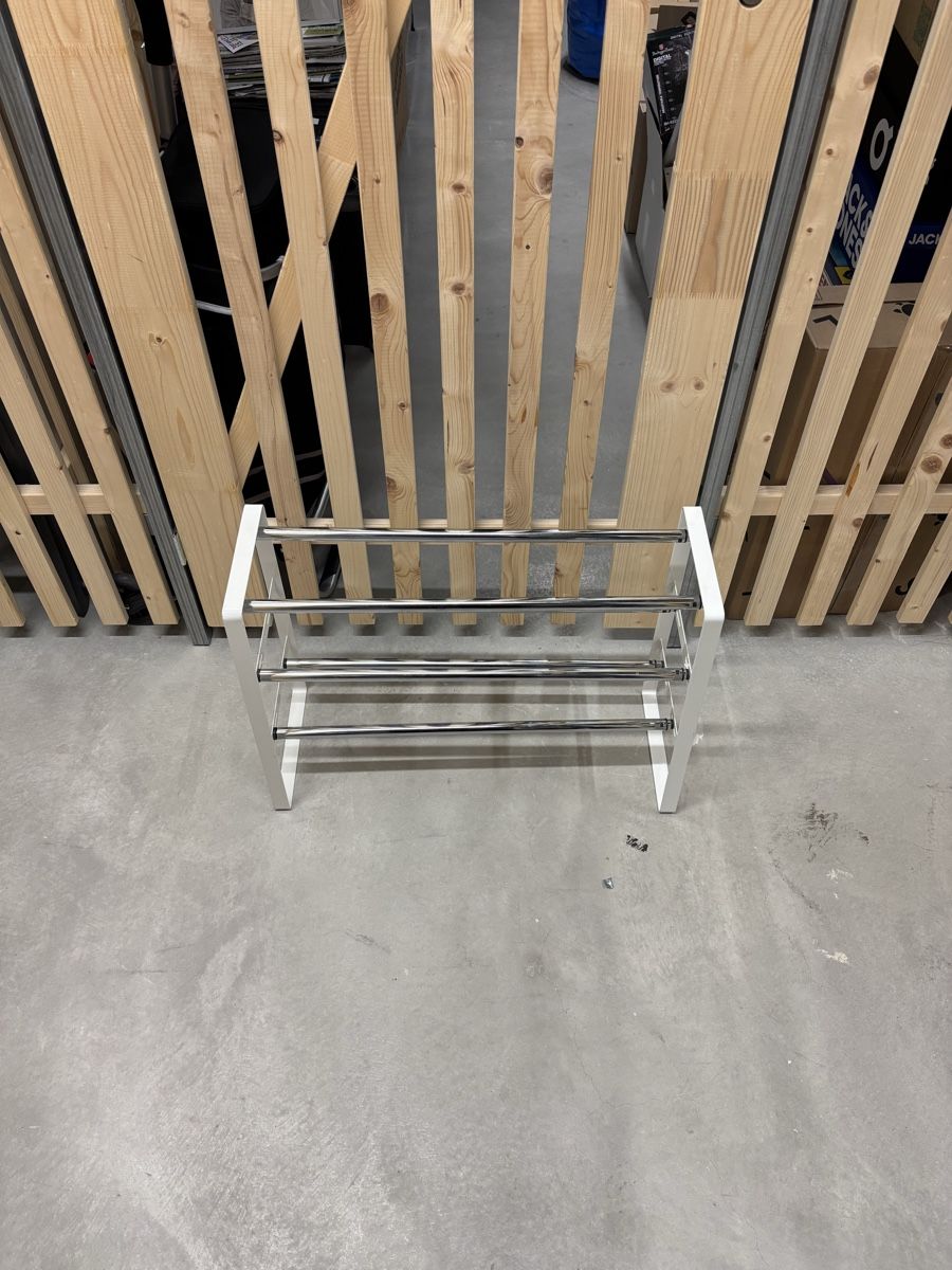 Scaffali: Schuhgestell – Usato da Dübendorf venduto da Greuter03