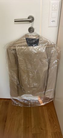 Herren Anzug Beige aus 100% Leine