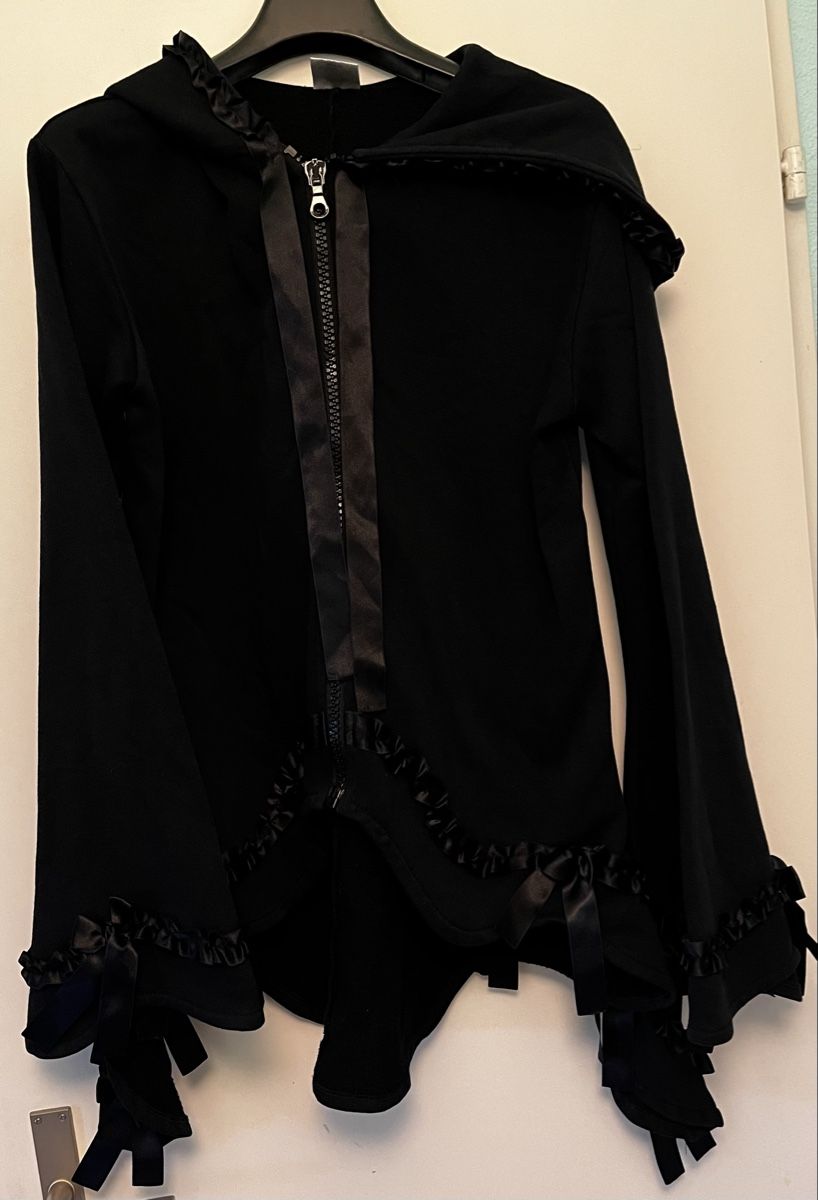 Jacken: Veste gothique noire taille M – Gebraucht aus Genève von ct_fqr8 1