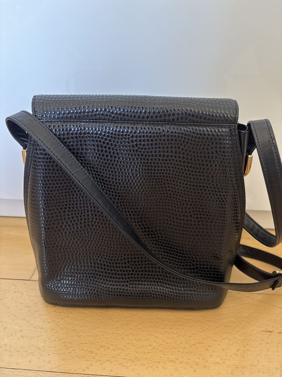 Borse da donna: Handtasche Leder schwarz – Usato da Basel venduto da FannySt 1