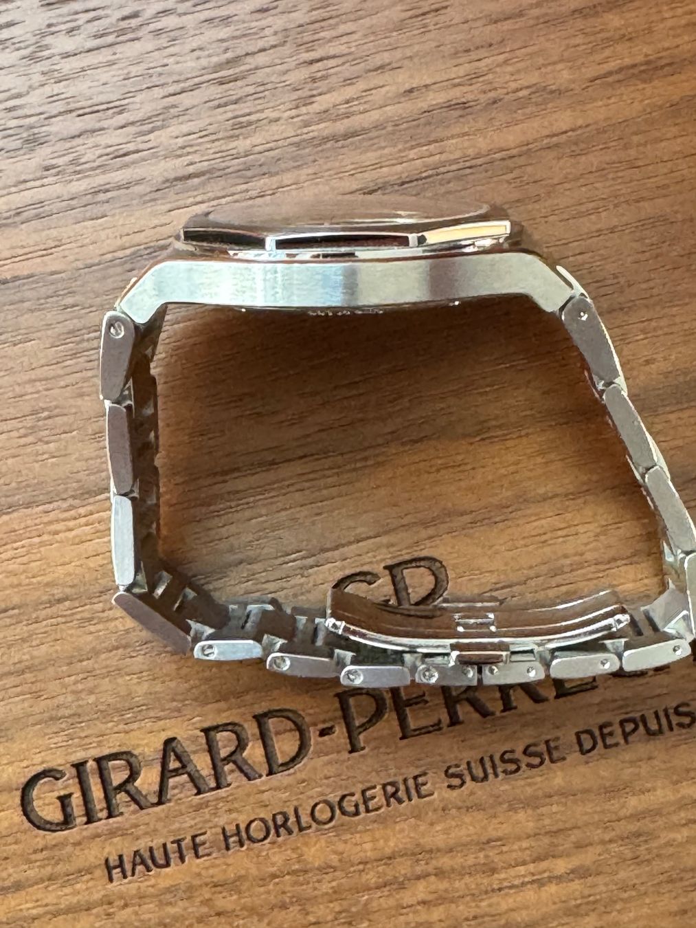 Girard-Perregaux Orologi: Girard Perregaux Laureato 42 mm, Infinity Edition – Usato da Wabern venduto da squ281 4