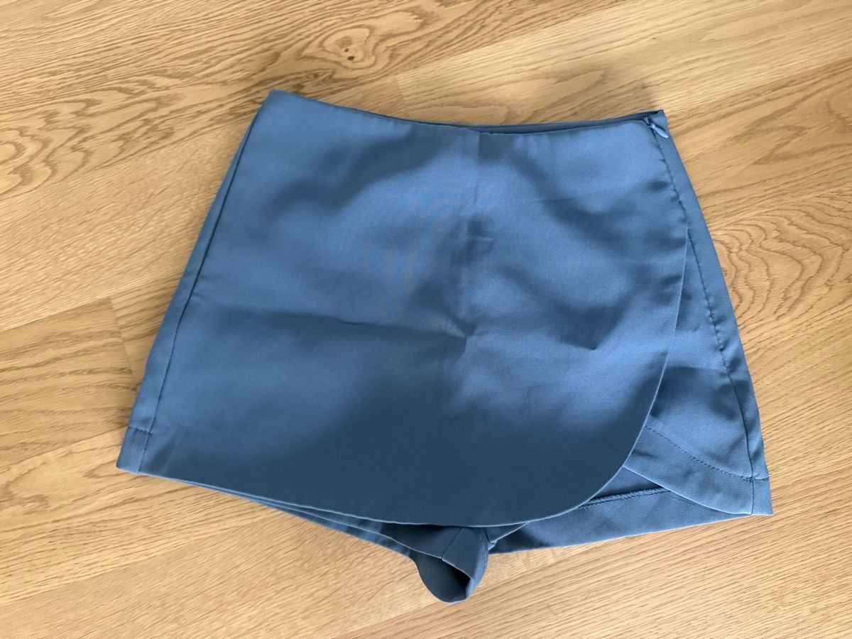 Gonne: wunderschöne shorts mini rock petrol gr xs – Usato da Neuhausen venduto da ddelucia87