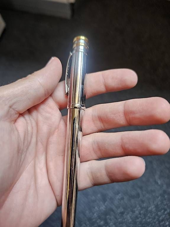 Cartier Penna & Evidenziatori: Penna Roller Must de Cartier Trinity Godron – Usato da Stabio venduto da phi_k5ws 4