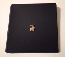 Ansteckpin Eisvogel mit M (Migros)