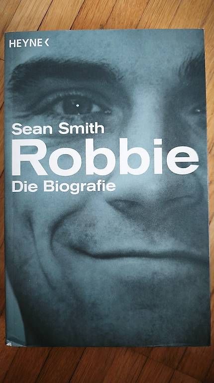 Libri: Robbie Williams Biographie – Usato da Roggwil TG venduto da sunbug