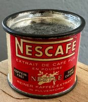 Kleine alte Blechdose für Verkaufsladen Nestlé Nescafé