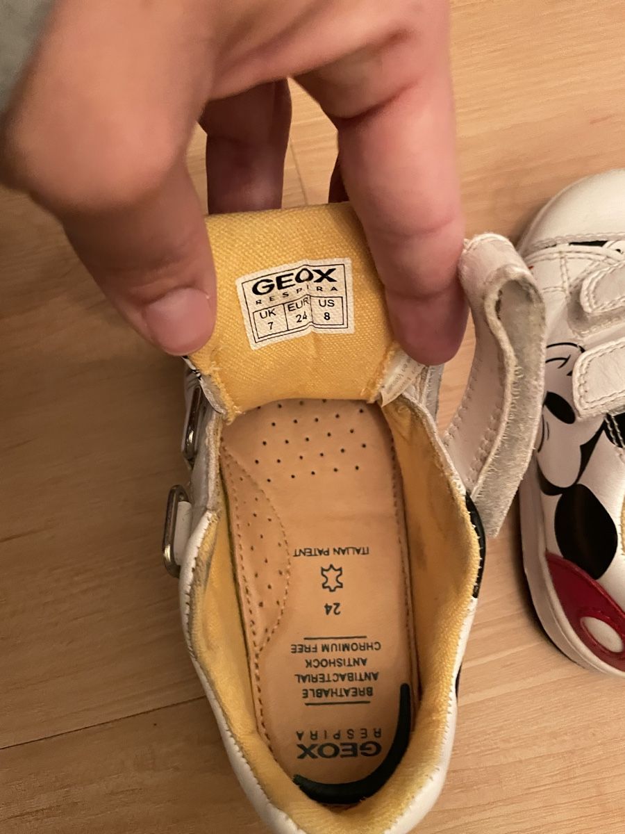 Geox Chaussures garçon: Geox Disney Kinderschuhe, Gr. 24 – D'occasion à Ried b. Kerzers par yas_p7th 3