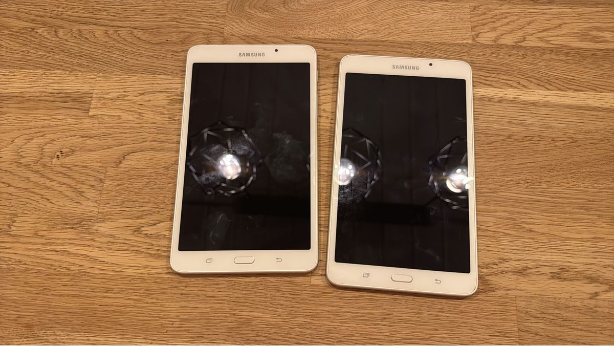 Samsung Tablet PC: Samsung A6 Tablette 2 Stk. weiss  – Defekt aus Olten von HoYa01