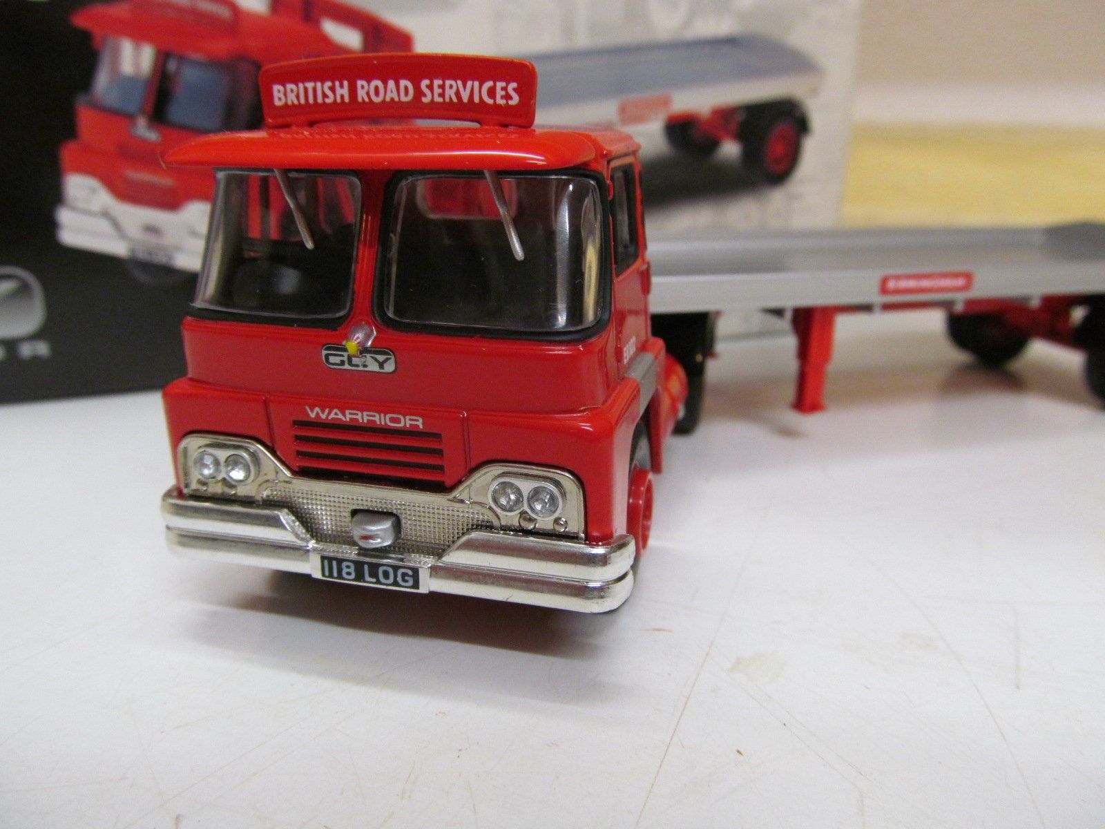 Corgi Toys Kit di modellismo & Modellini statici: CORGI 29201  GUI WARRIOR  PLATFORM  TRAILER  1:50 – Nuovo (secondo la descrizione) da Grueningen venduto da malamut56 2