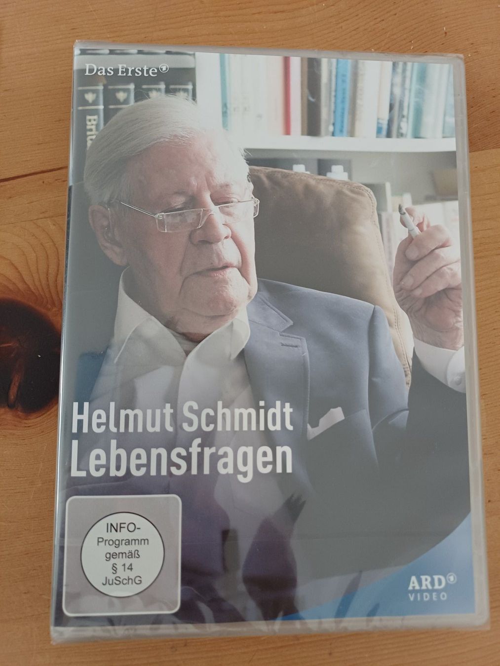 Tutti i DVDs: DVD Helmut Schmidt - Lebensfragen (2013) - neu – Nuovo e nell'imballaggio originale da Jona venduto da Rreto71