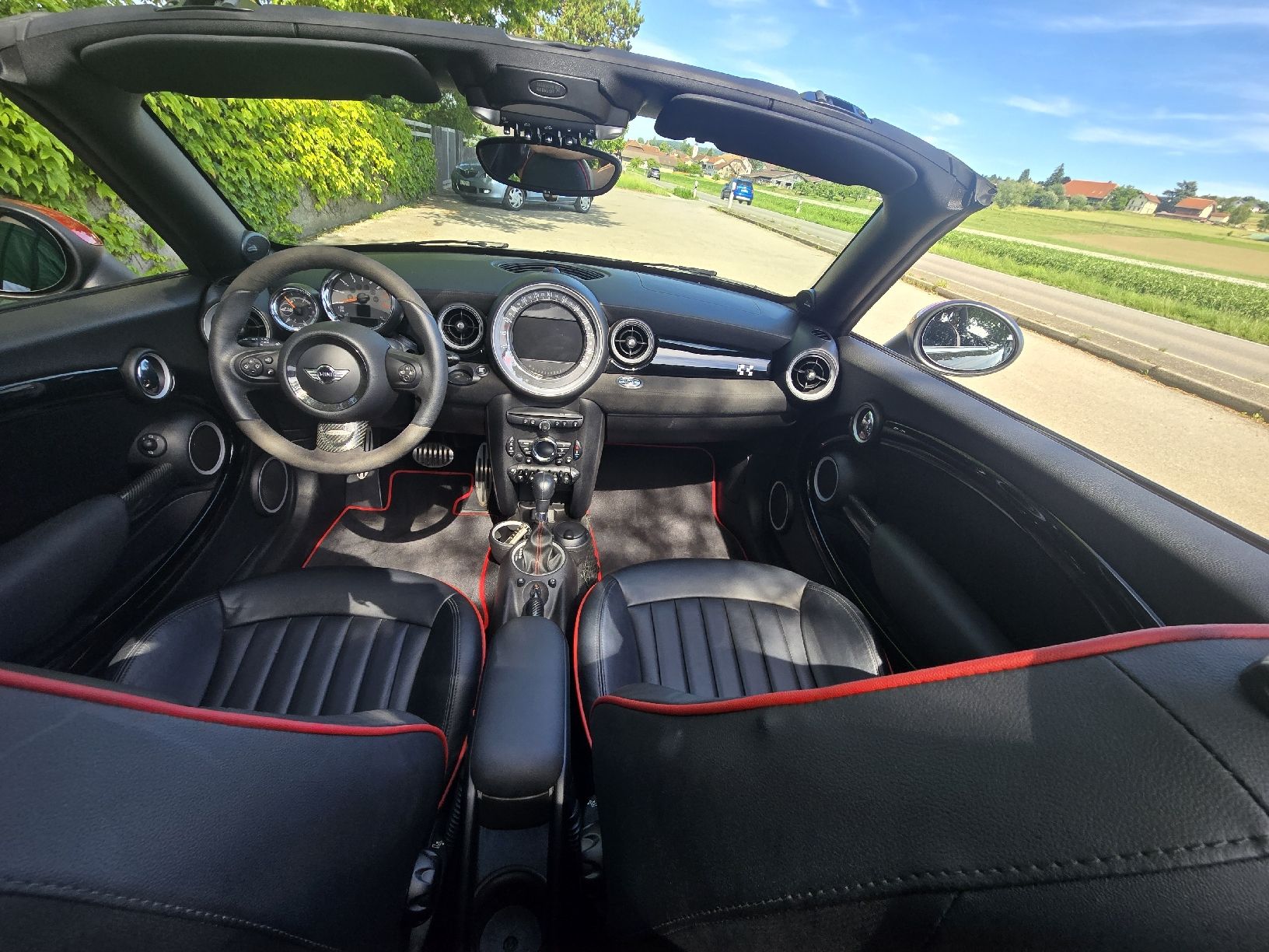 Mini Autos: Mini Cooper Cabriolet John Cooper Works – Gebraucht aus Liebefeld von Oberson98 5