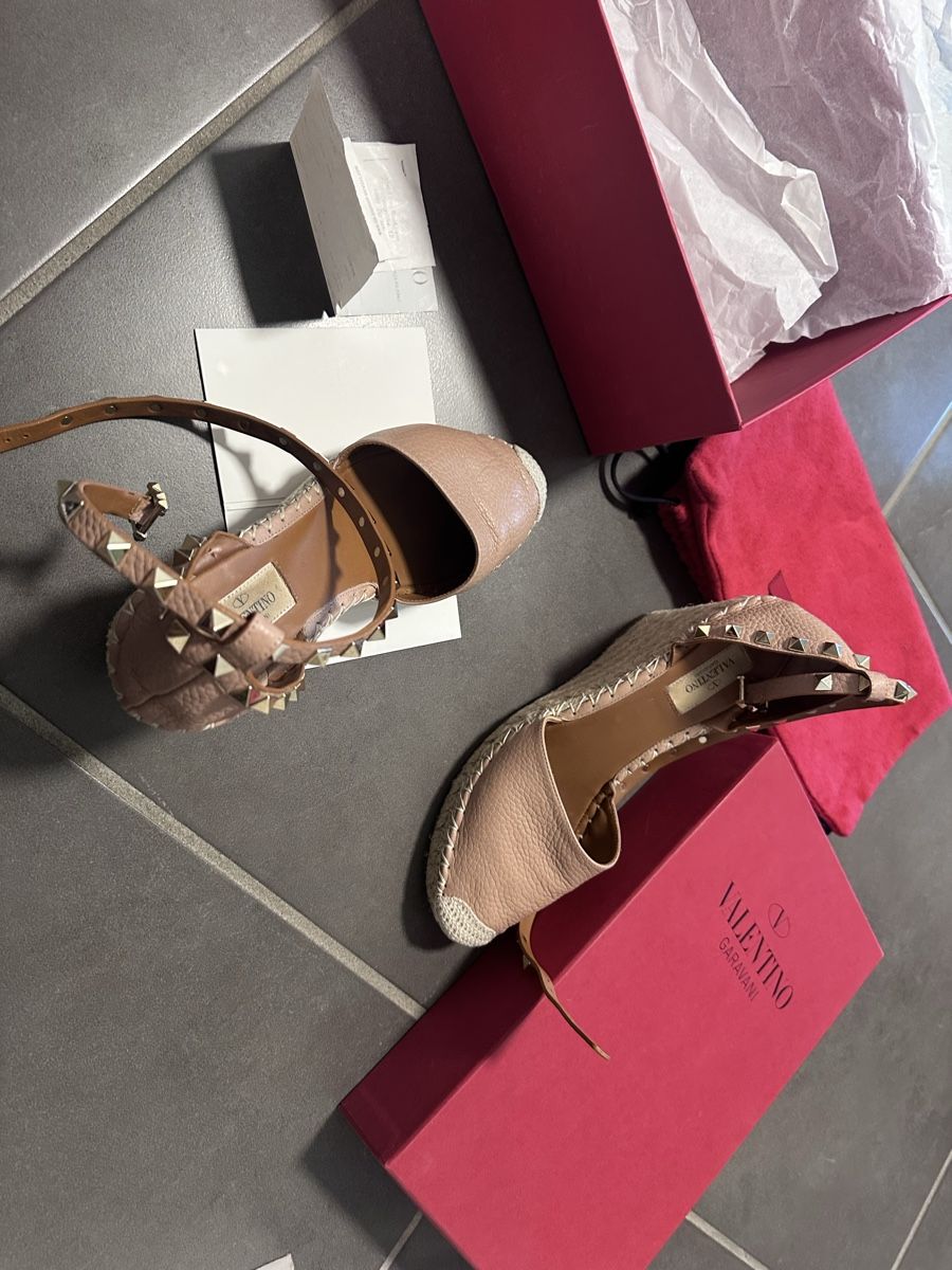 Valentino Scarpe da donna: Valentino Garavani Wedges 37 – Usato da Laupen BE venduto da Smythe 1