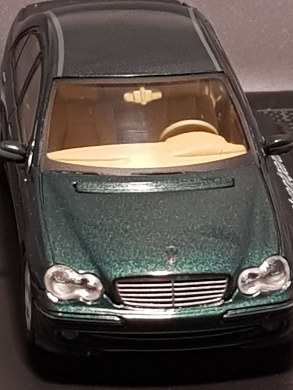 Mercedes-Benz Modellini d'auto: Mercedes-Benz C-Klasse – Nuovo e nell'imballaggio originale da Chézard-St-Martin venduto da AlPat-Collections 2