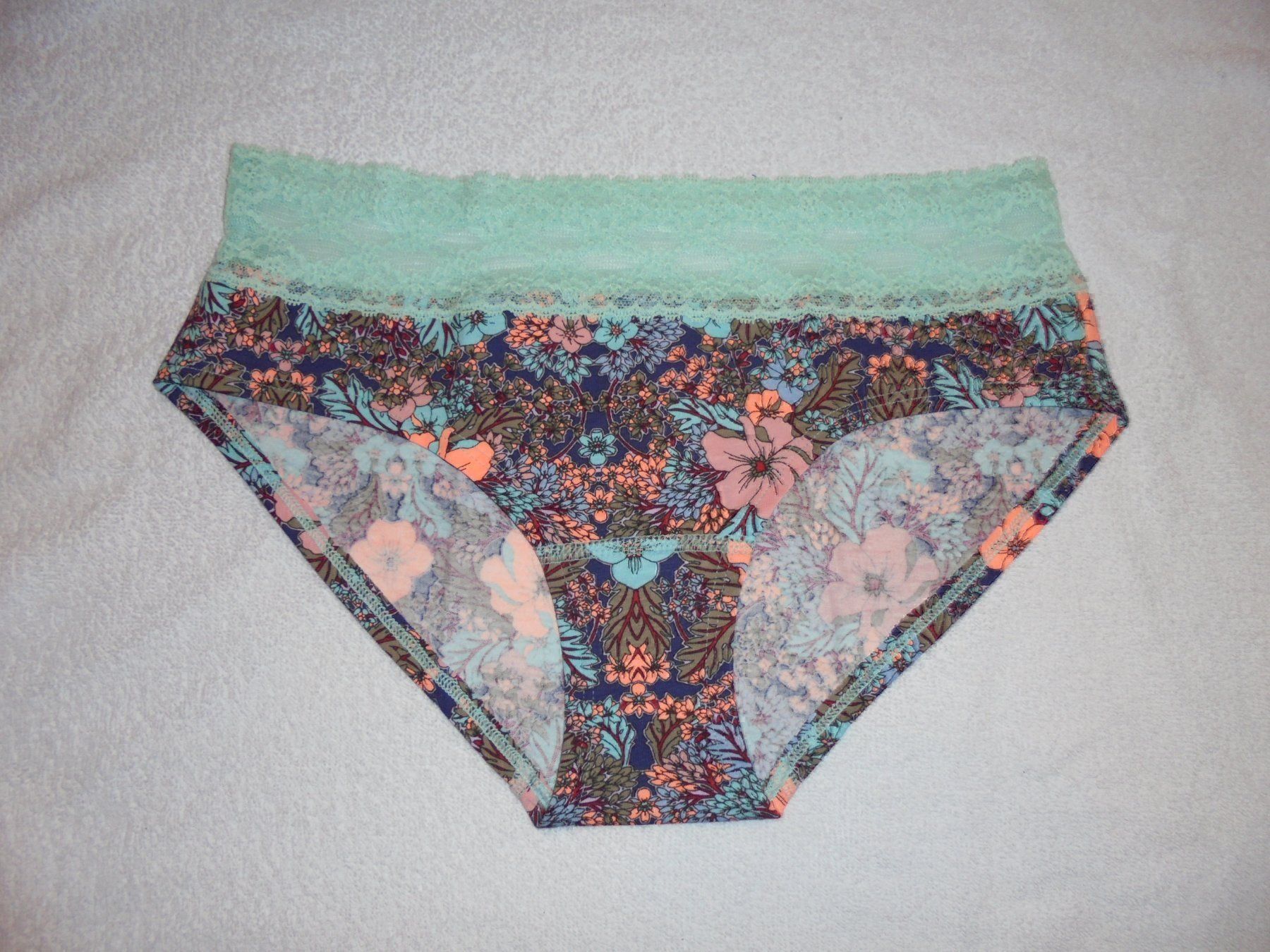 Victoria's Secret Altra biancheria intima: VICTORIA'S SECRET HIPHUGGER, M, NEU – Nuovo e nell'imballaggio originale da Aarau Rohr venduto da PinkSchwein