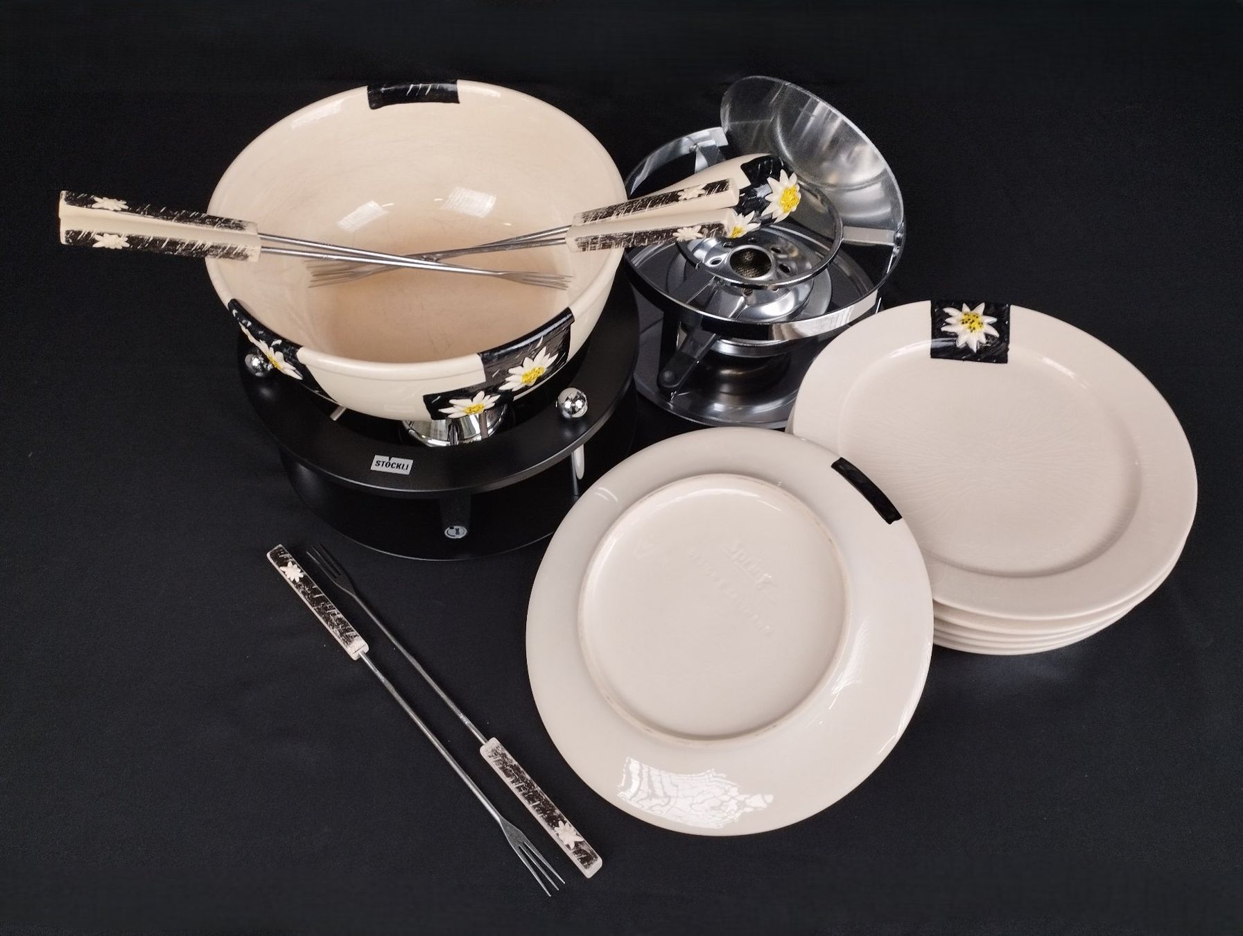 Küchengeräte: SPRING Edelweiss Fondue-Set – Gebraucht aus Schübelbach von Restwert_Schubelbach