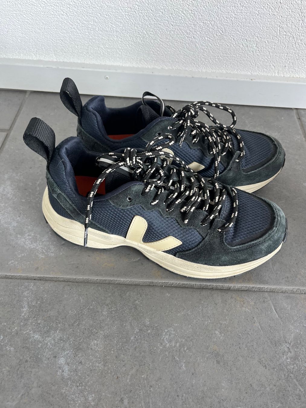Veja Scarpe da donna: Veja Sneaker, Gr. 39 – Usato da Rüschlikon venduto da TulipeR8