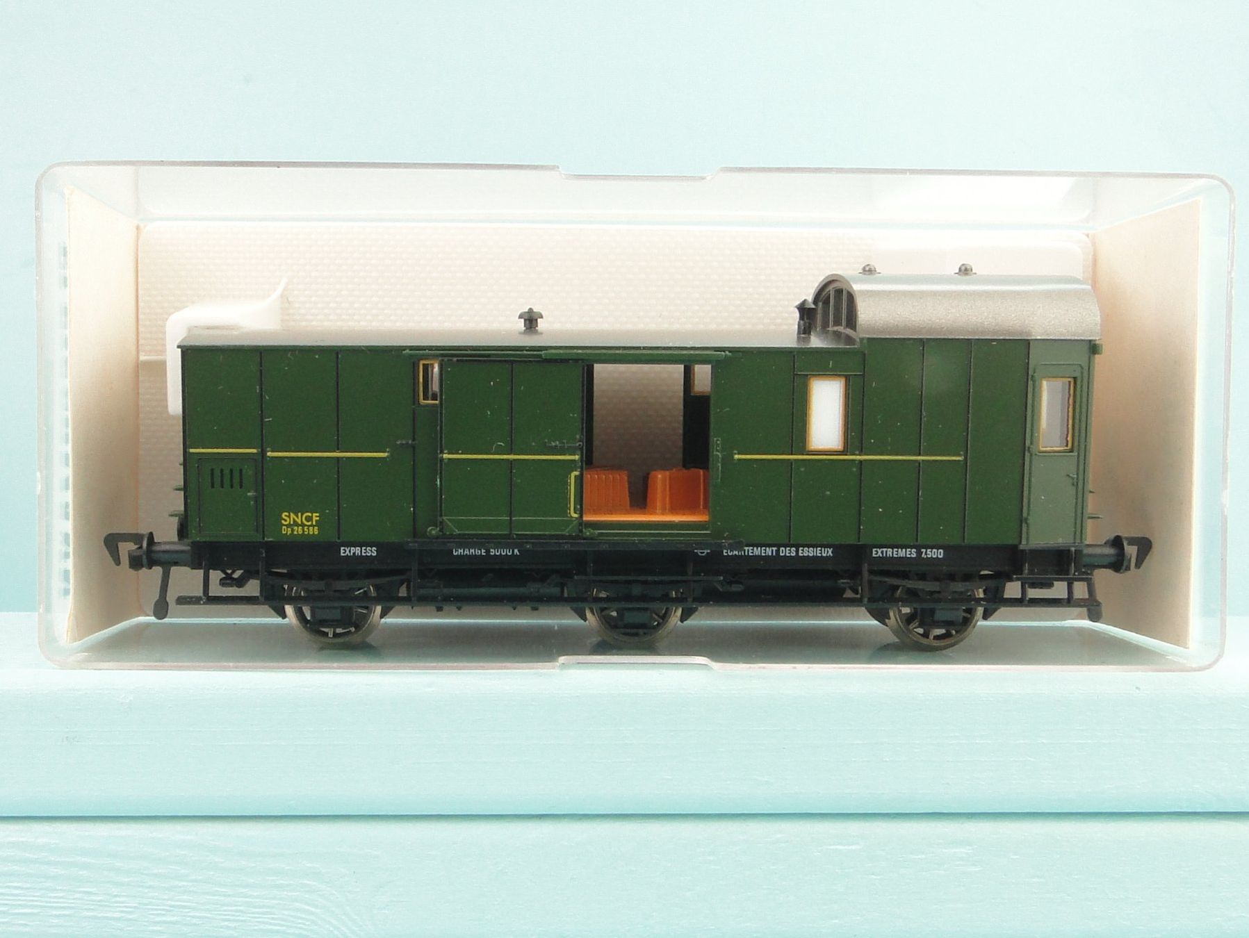 Fleischmann Modellini di ferrovie: Fleischmann 5095 SNCF Gepäckwagen, NEU – Usato da Bülach venduto da cann11 1