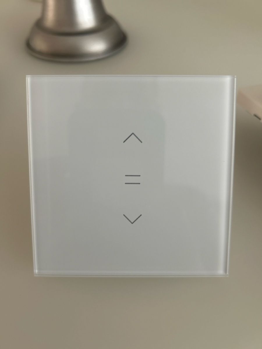 Interrupteurs: LoraTap SC400W-EU Rollladen Schalter neu – D'occasion à Opfikon par osm_bns2
