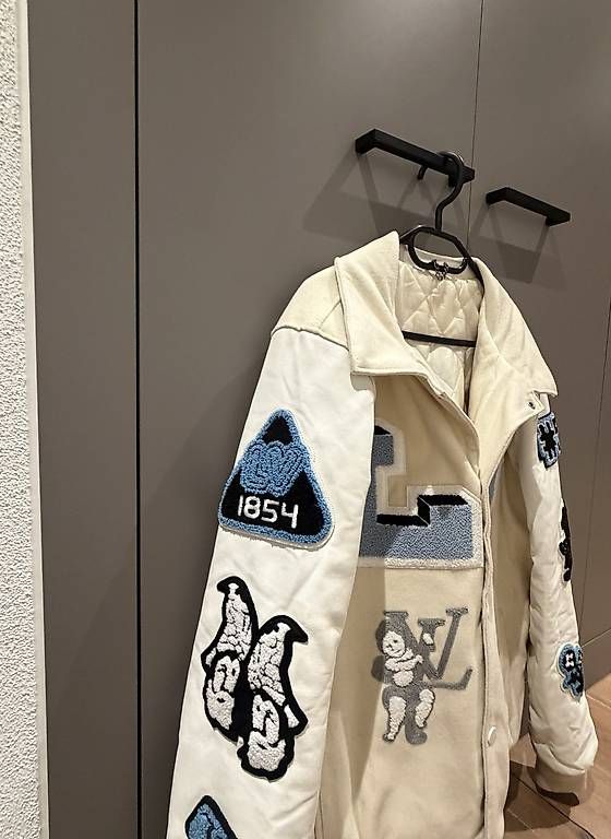 Giacche: Louis Vuitton Baseballjacke  – Usato da Kesswil venduto da nan_25ly 1