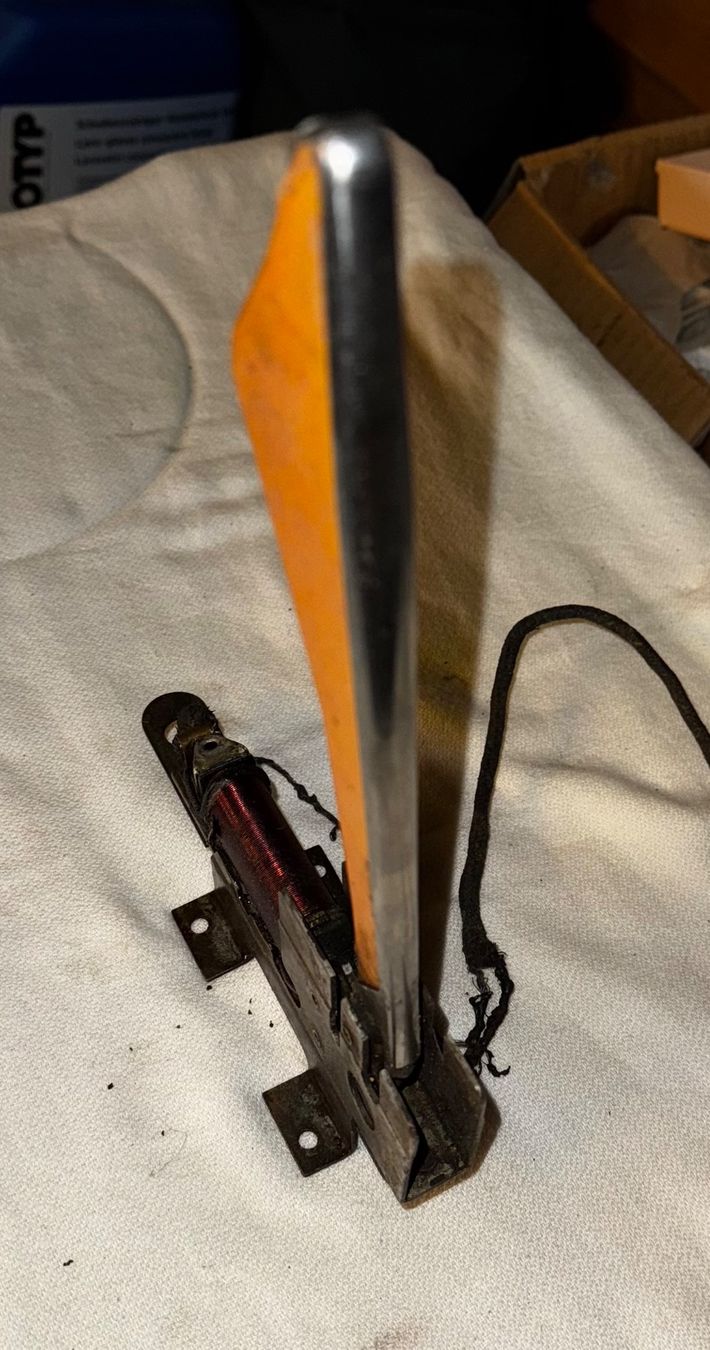 Tutti pezzi di ricambio auto: Oldtimer Blinkerhebel 6 V Chrom AKTIONS PREIS – Usato da Luzern venduto da Basa73 5