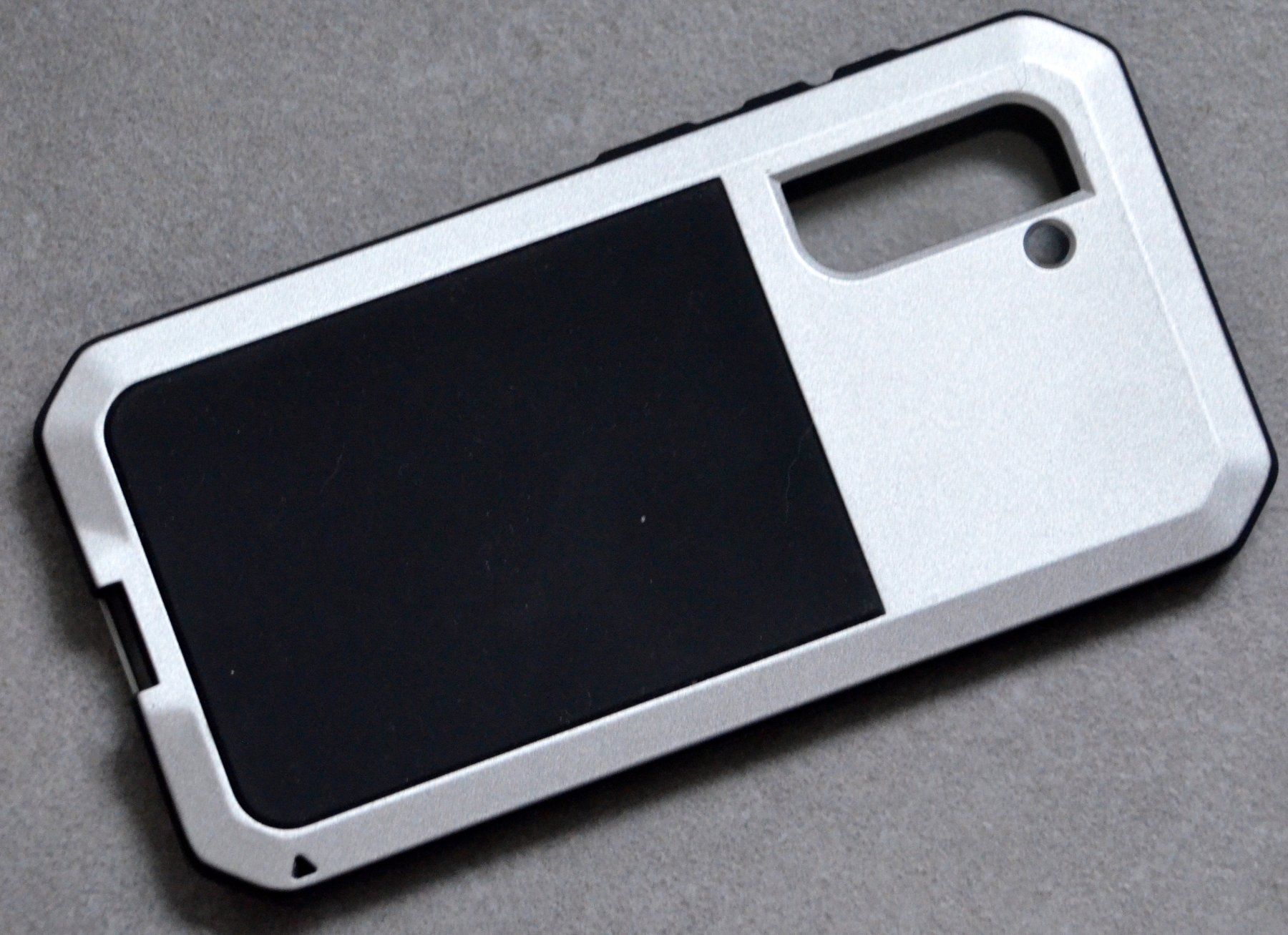 Samsung Cover & Protezioni schermo: Samsung S21 Hülle  / étui – Usato da Collonges venduto da arashee 2