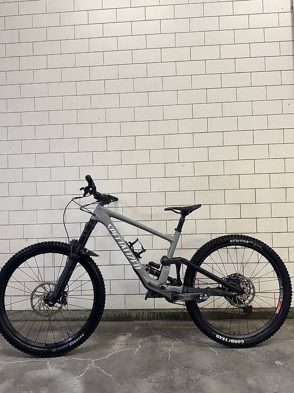 Biciclette: Specialized Enduro 2021 Carbon  Grösse S4 – Usato da Sils im Domleschg venduto da Finn89