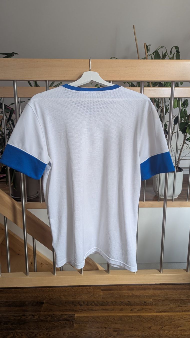 Canottiere & Pantaloni: Fc Zürich 2013 Heim Trikot – Usato da Zürich venduto da DebsBre 1