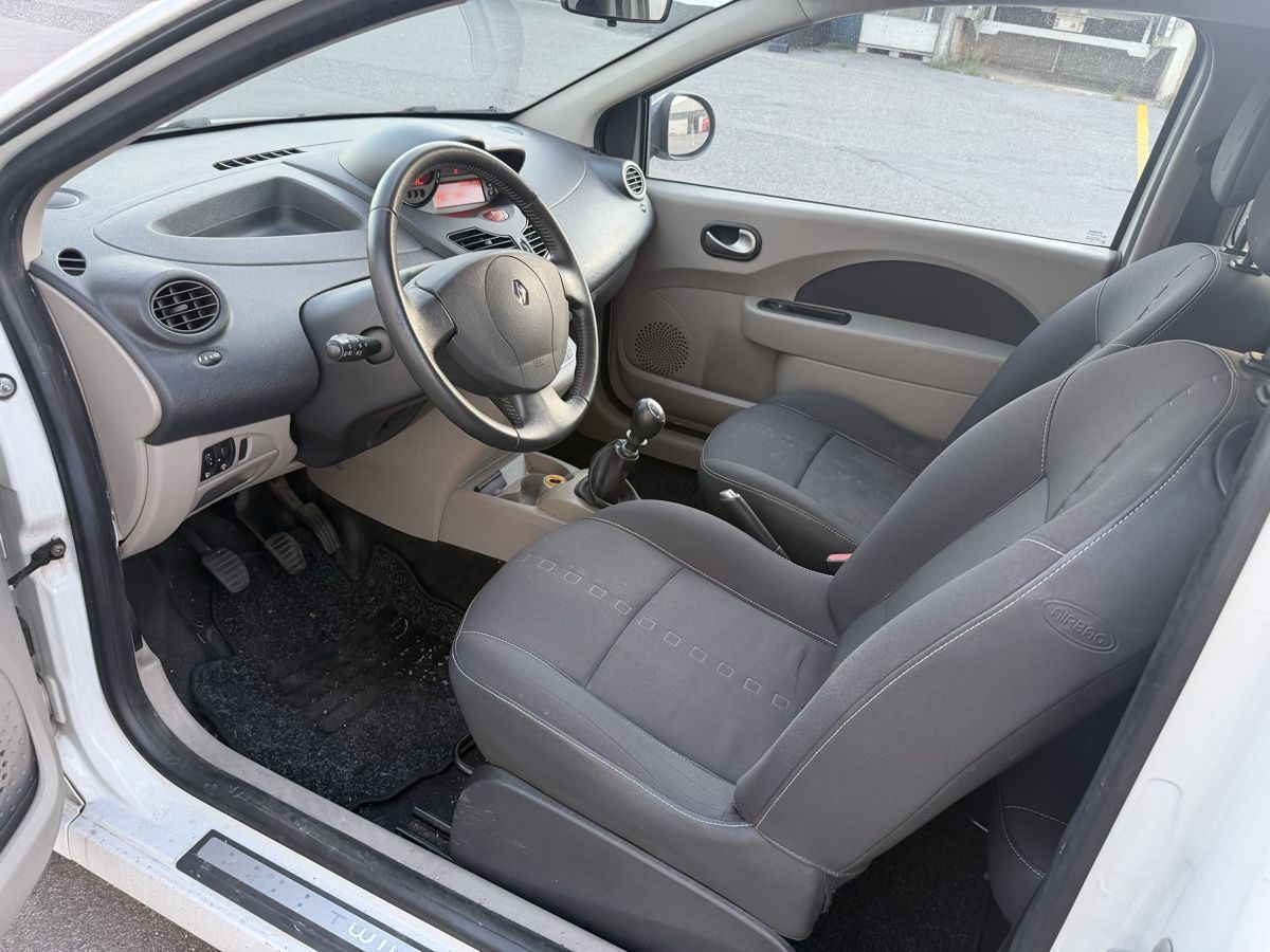Renault Autos: Renault Twingo 1.2 – D'occasion à Kreuzlingen par PTM_X 6