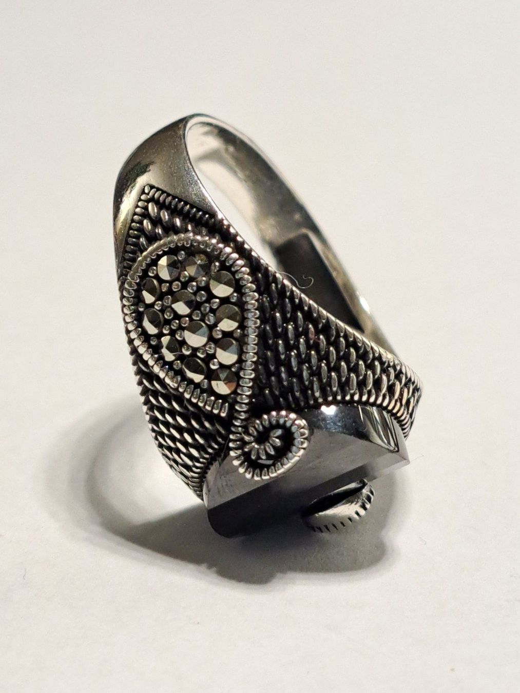 Ringe: 0035 - Bague en argent, Onyx, taille 60 – Neu und originalverpackt aus Neuchâtel von NIDAVELIR