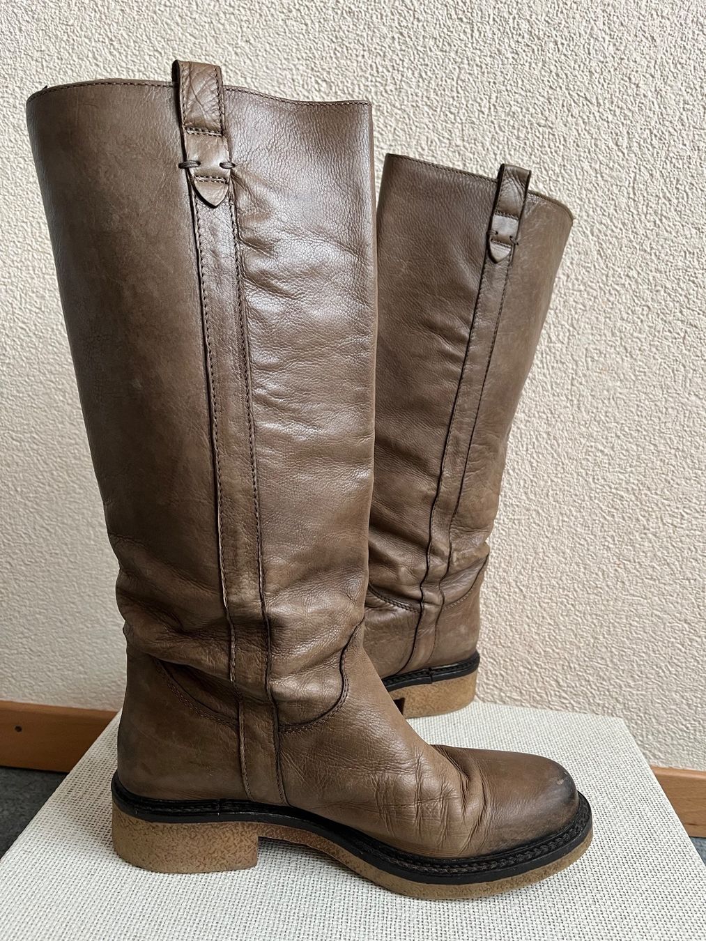 Scarpe da donna: Echt Leder Siefel Gr. 38.5 NP 450.- – Usato da Frauenfeld venduto da Andadaa