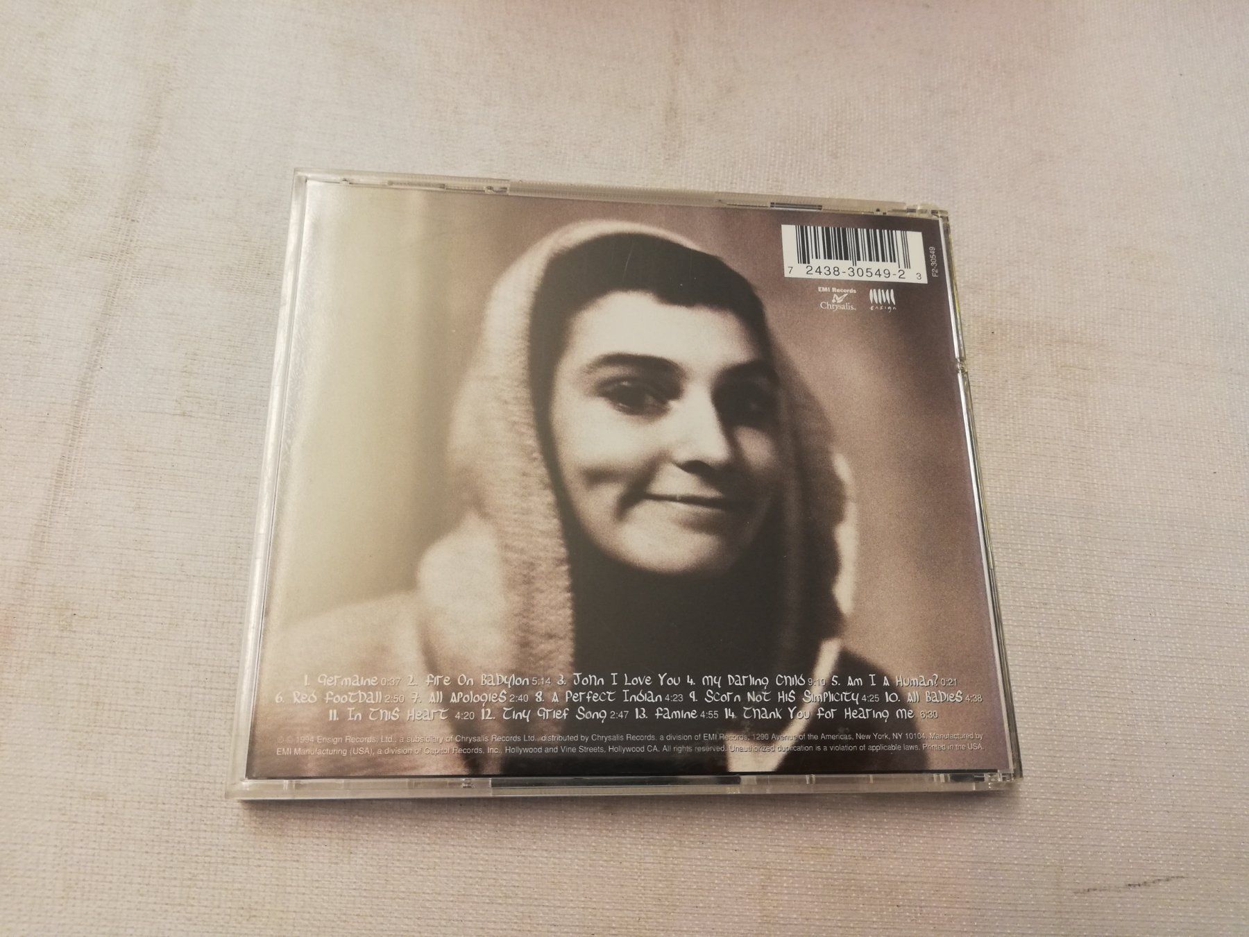 CD: SINÈAD O'CONNOR - UNIVERSAL MOTHER – Usato da Bern venduto da Vinylsound.ch 1