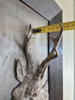 tableau chasse signé chevreuil ancien sculpture haut relief