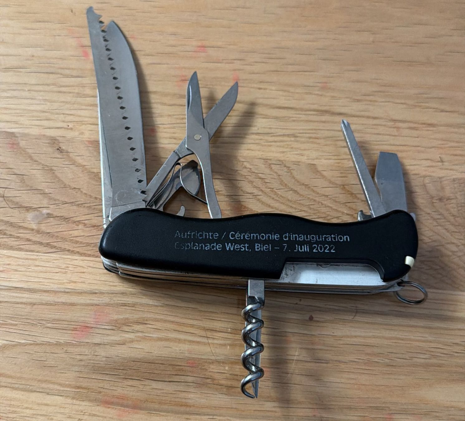Victorinox Taschenmesser: VICTORINOX SACKMESSER ALPINE ALLCO – Gebraucht aus Zürich von Frei-Occasionen 4