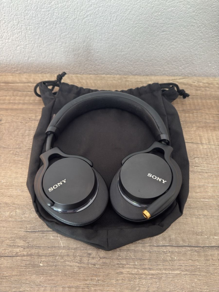 Sony Cuffie: Casque Sony MDR-1AM2  – Usato da Broc venduto da planetmb