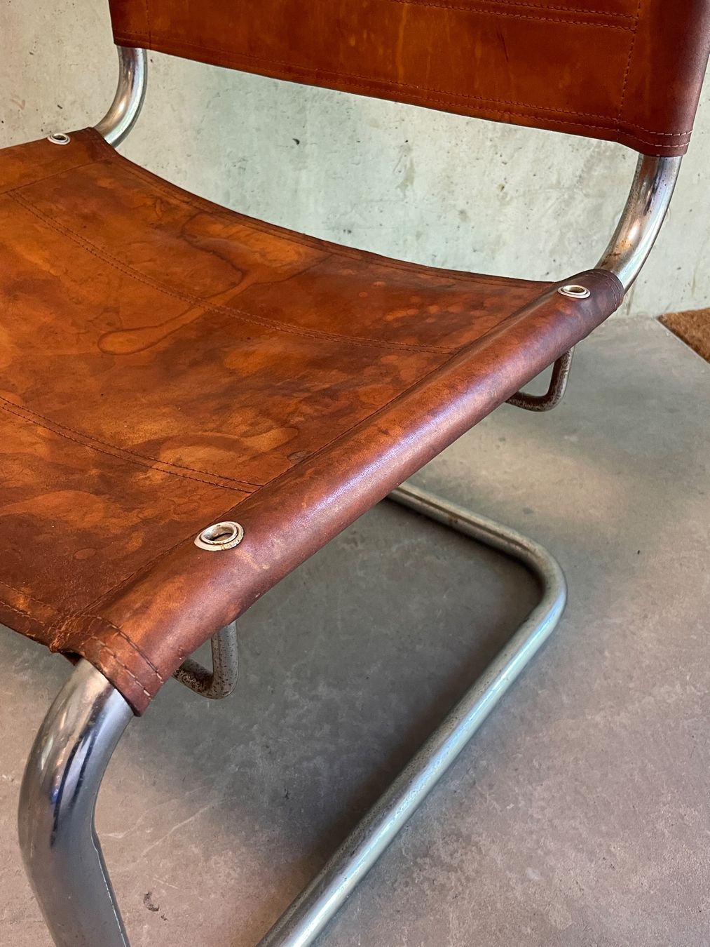 Poltrone: Freischwinger-Stuhl Vintage-Designklassiker, – Usato da Zürich venduto da starch.studio 6