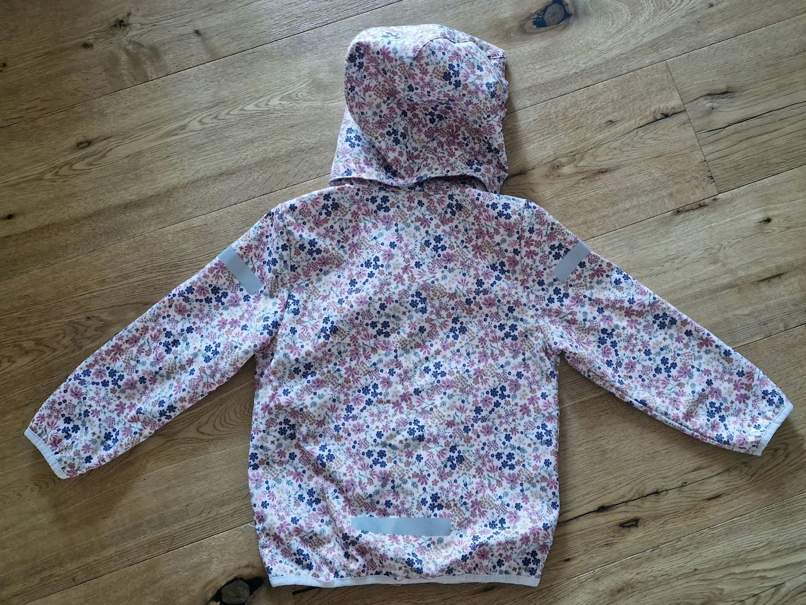 H&M Giacche & Cappotti: Softshell H&M 110/116 – Usato da Emmenbrücke venduto da Nadmorebiti 1