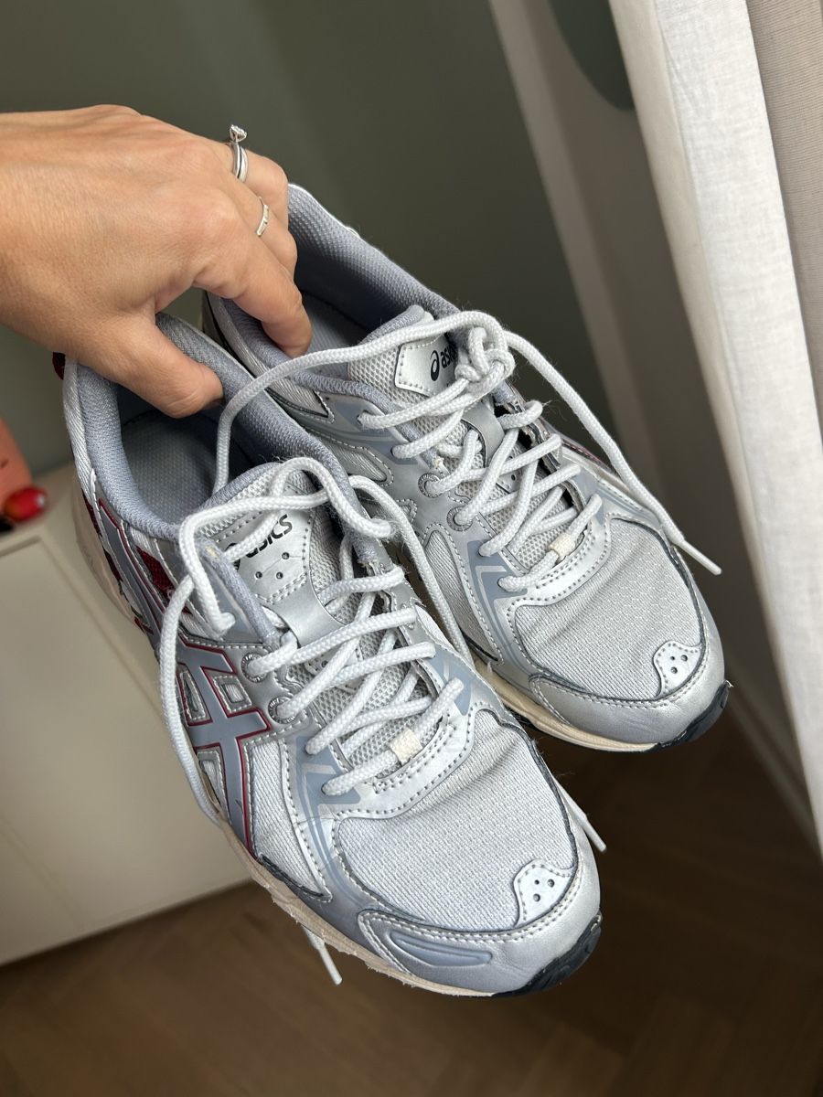 Asics Damenschuhe: Asics gr 38 – Gebraucht aus Basel von Nicetohave13 3