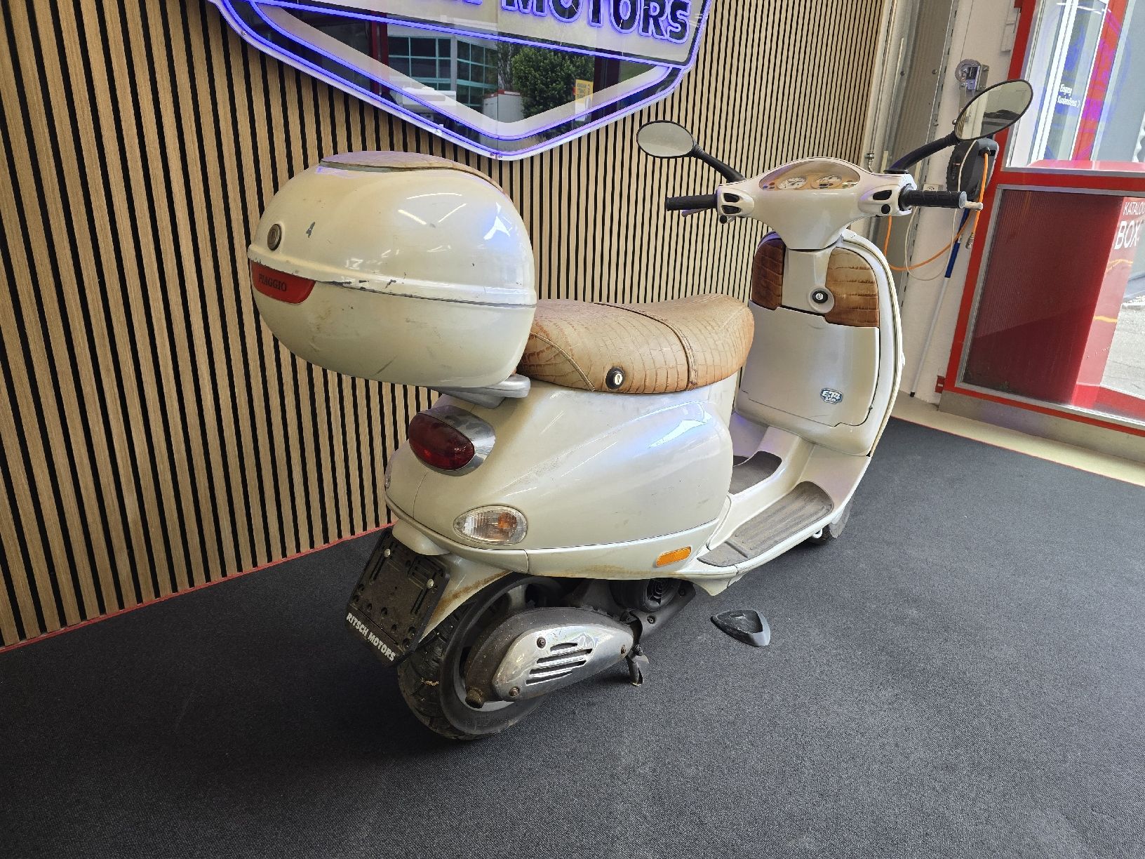 Piaggio Scooter: Piaggio Vespa ET4 – Difettoso da Zizers venduto da Ritsch-Motors 1