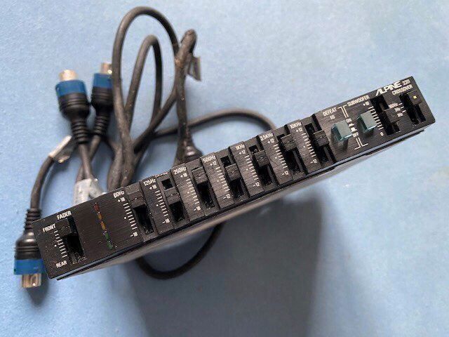 PréAmpli EQ pour Guitare Acoustique -17A, avec Accordeur NuméRique
