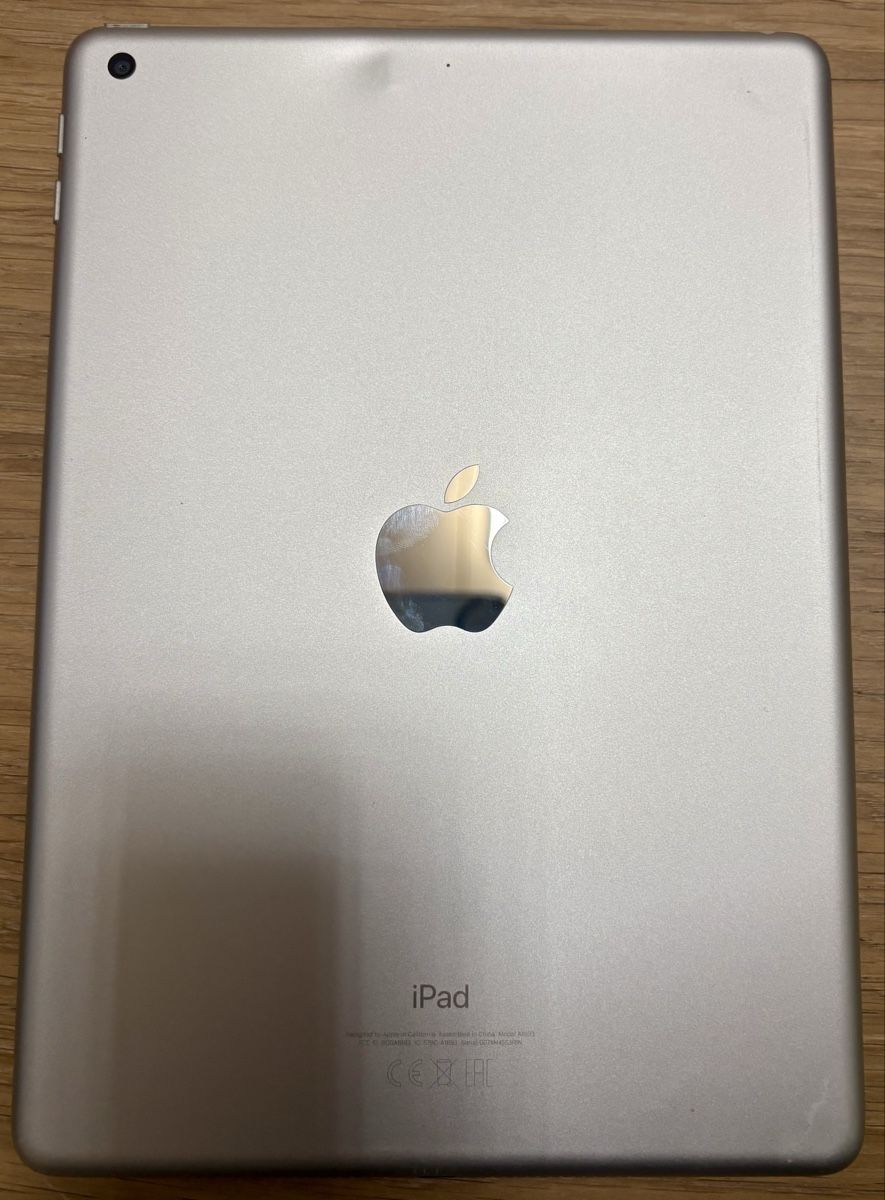 Apple Tablet PC: iPad 6ème Génération - 128GB – Gebraucht aus Miécourt von Mimi2946 1