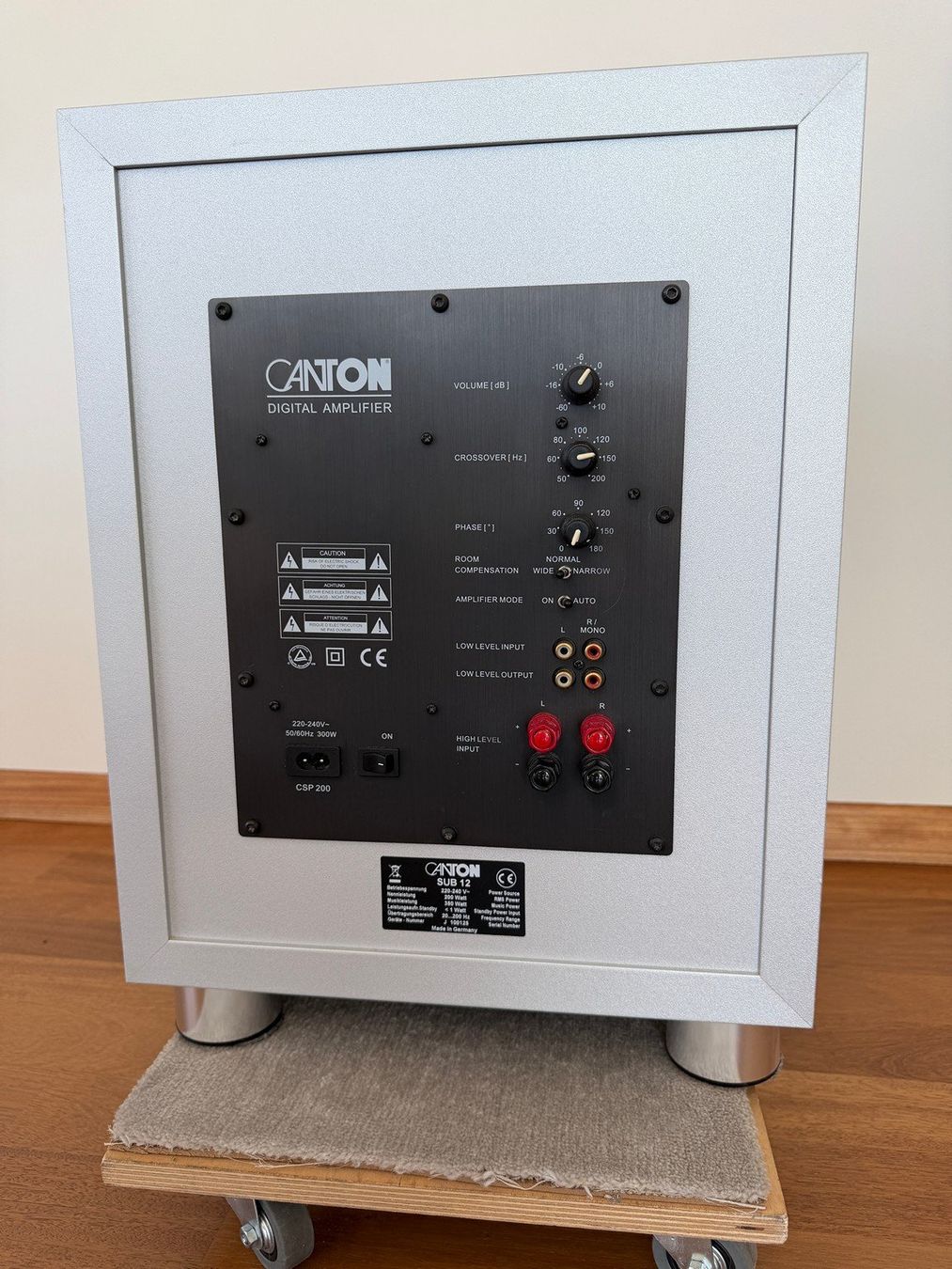 Canton Casse acustiche: Canton Sub 12 Aktiv-Sunwoofer – Usato da Uetikon am See venduto da eelectron 1