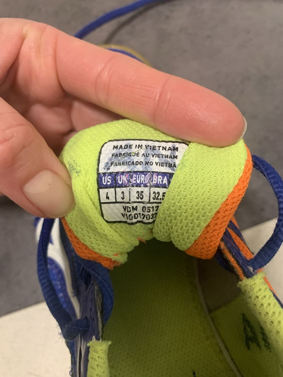 Adidas Chaussures garçon: Hallenturnschuhe – D'occasion à Luzern par Boudin03 5