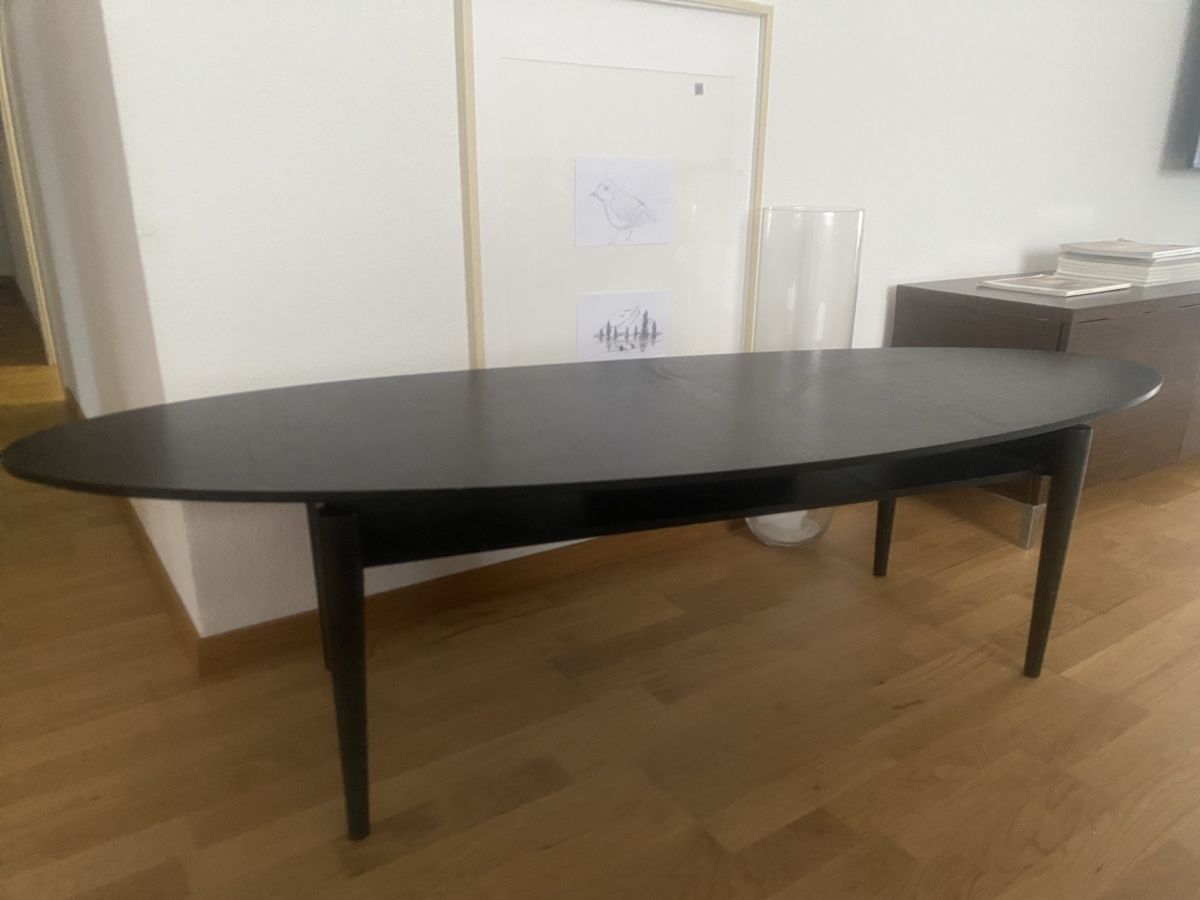 Tavoli: Ikea Stockholm Couchtisch Massiv – Usato da Köniz venduto da AlessandraMedici 1