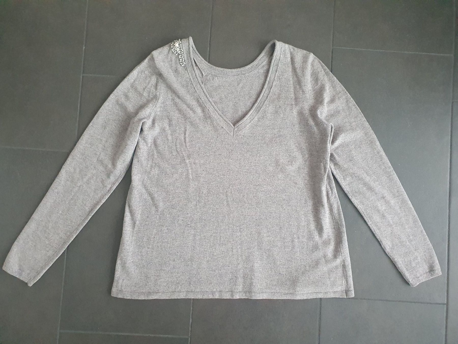 Esprit Pullover & Sweatshirts: ESPRIT Pullover Gr. M * grau – Gebraucht aus Frick von Baghira84